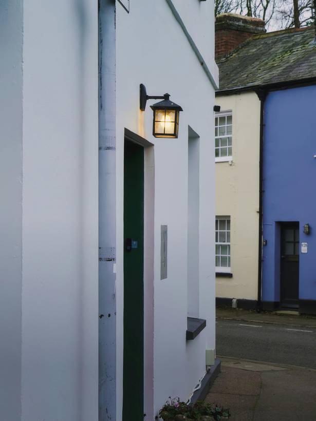 Rendered home near Sidcup — example finish